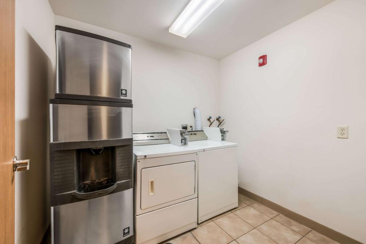 Econo Lodge Rice Lake Luaran gambar